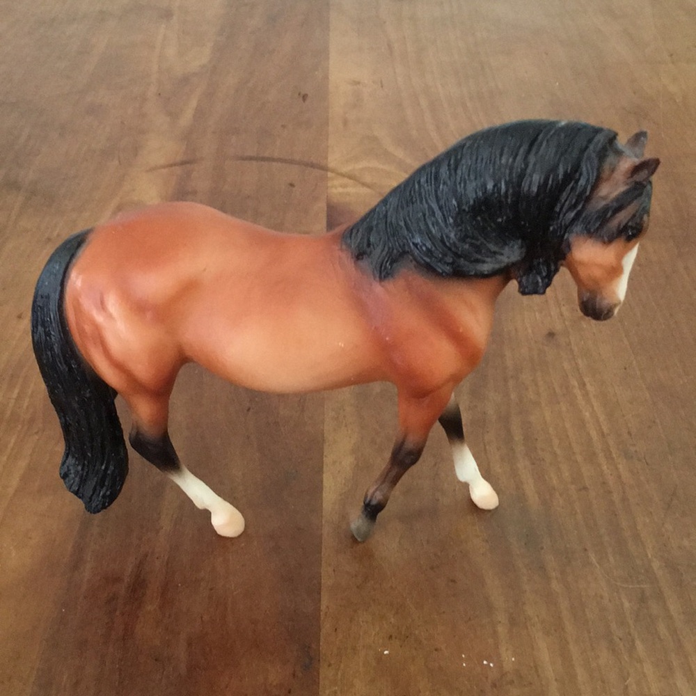 Breyer Classic: Buckskin Lusitano Mare Horse
